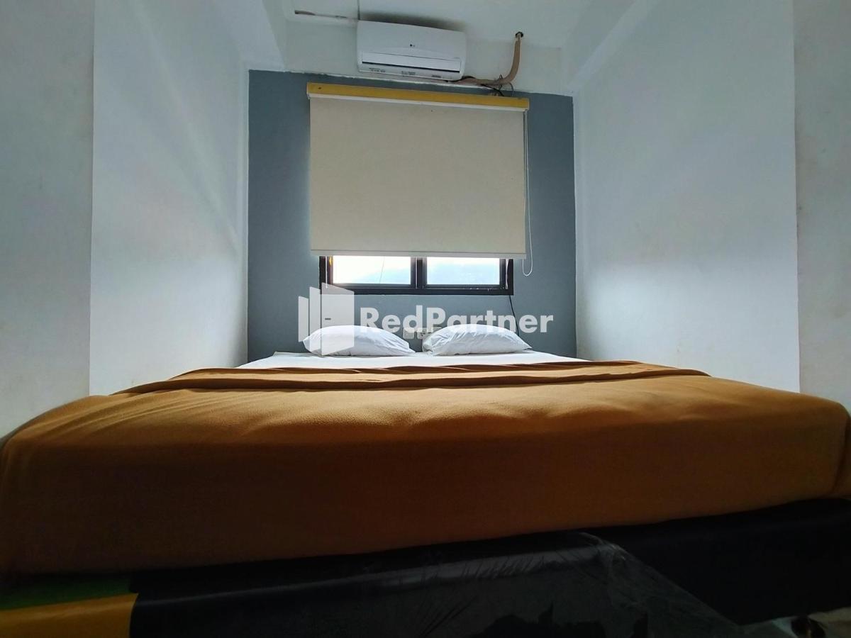 Hotel Ayu Lestari Ternate Redpartner Εξωτερικό φωτογραφία