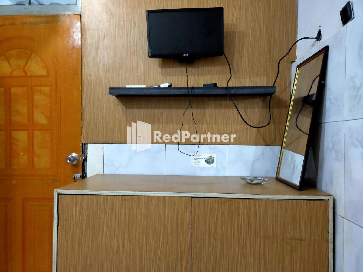 Hotel Ayu Lestari Ternate Redpartner Εξωτερικό φωτογραφία
