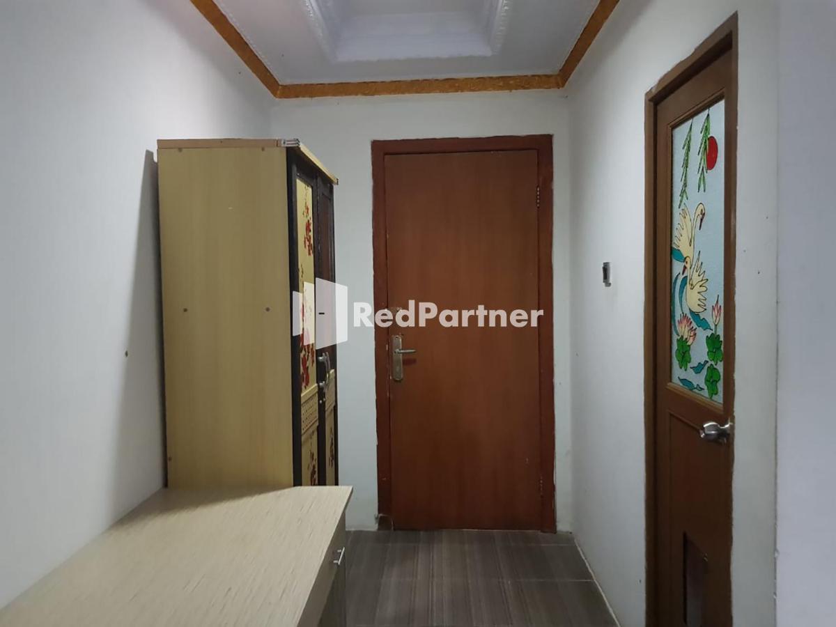 Hotel Ayu Lestari Ternate Redpartner Εξωτερικό φωτογραφία