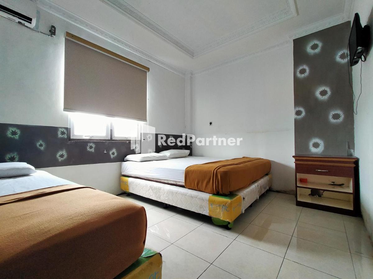 Hotel Ayu Lestari Ternate Redpartner Εξωτερικό φωτογραφία