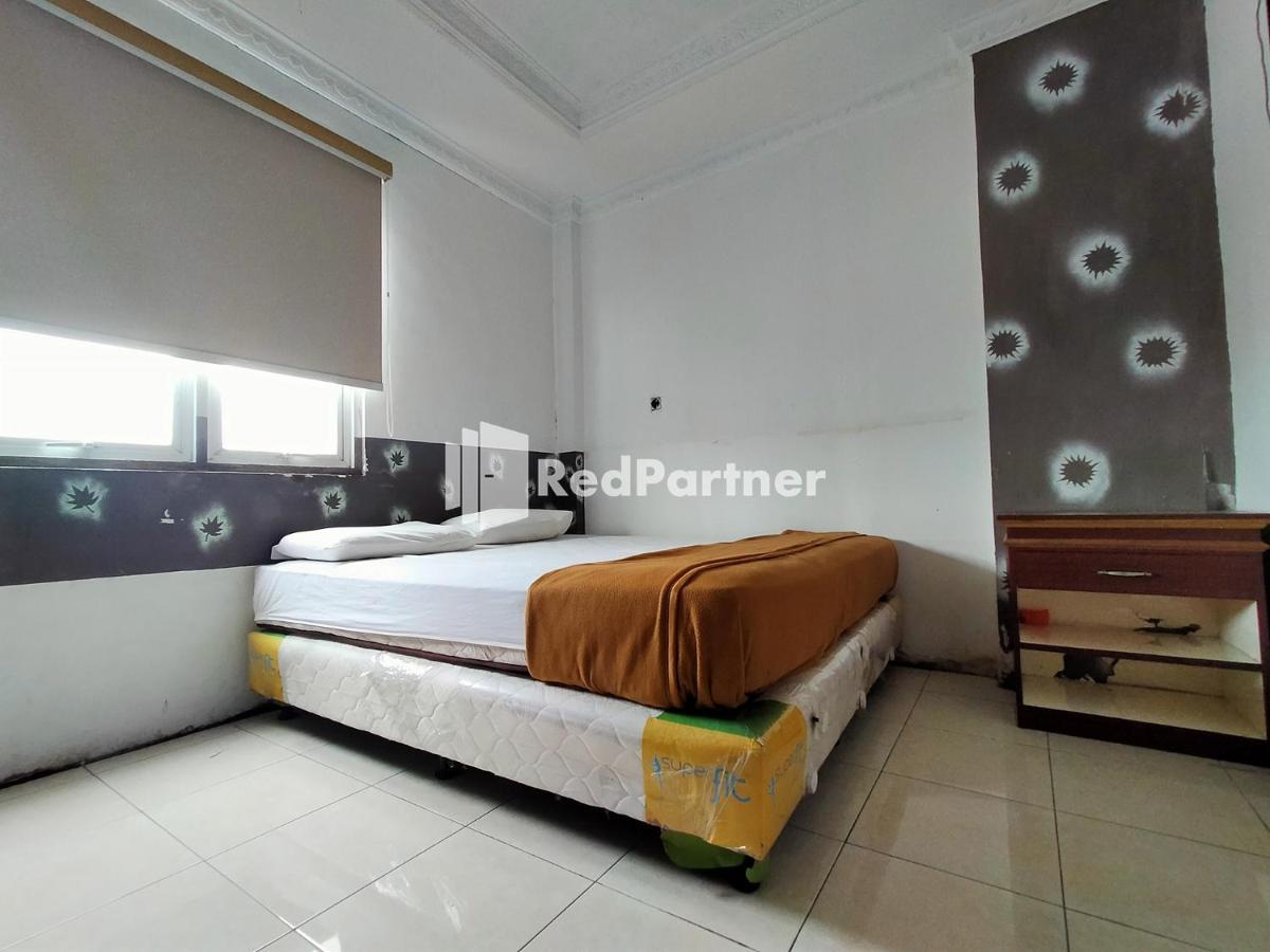 Hotel Ayu Lestari Ternate Redpartner Εξωτερικό φωτογραφία