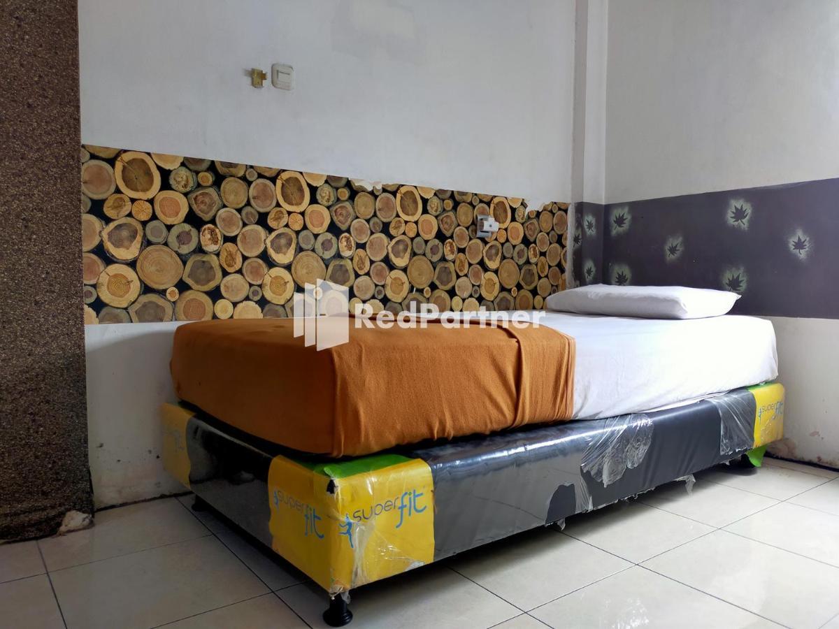 Hotel Ayu Lestari Ternate Redpartner Εξωτερικό φωτογραφία