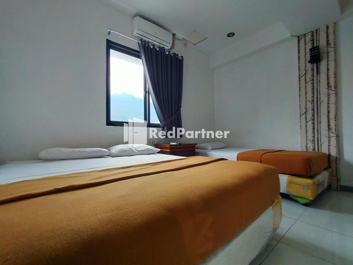 Hotel Ayu Lestari Ternate Redpartner Εξωτερικό φωτογραφία
